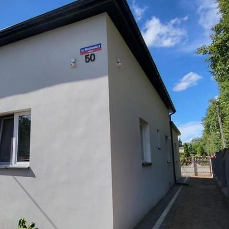 Noclegi Tuszyn Extérieur photo