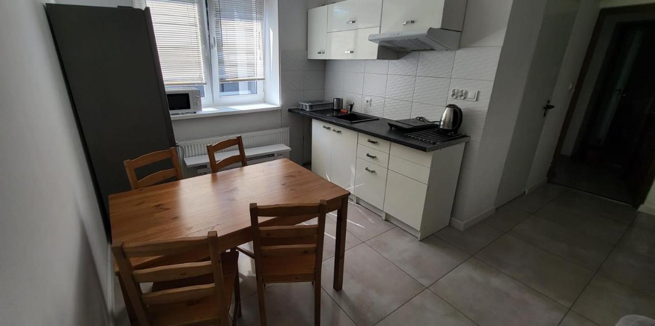 Noclegi Tuszyn Extérieur photo